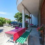Ana Apartmán *