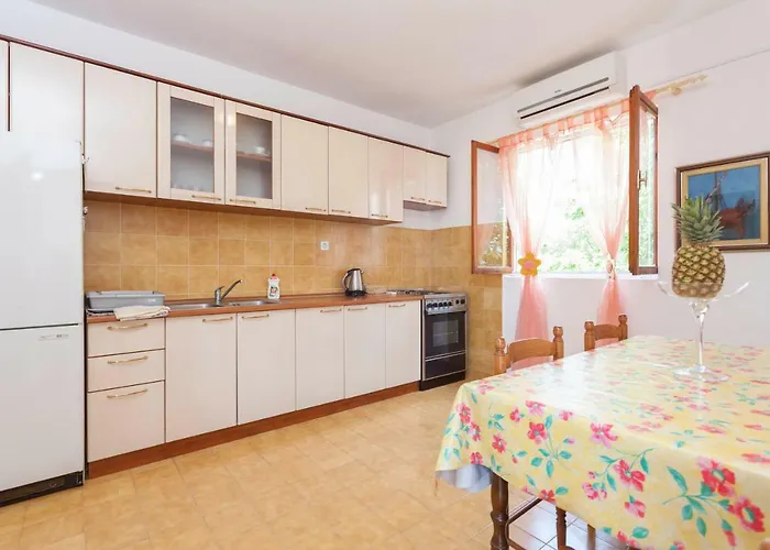 Ana Appartement Makarska
