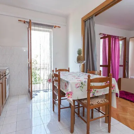 Ana Apartament *