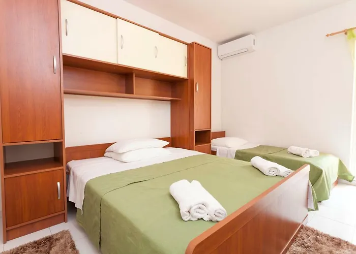 Ana Appartement Makarska